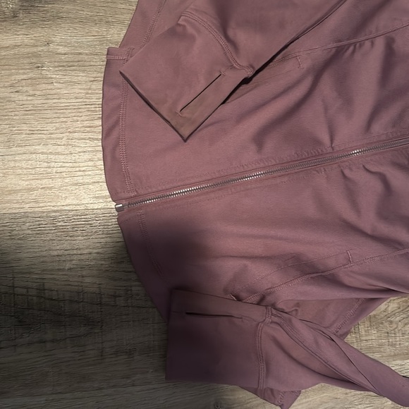 Athletic jacket - Picture 2 of 4